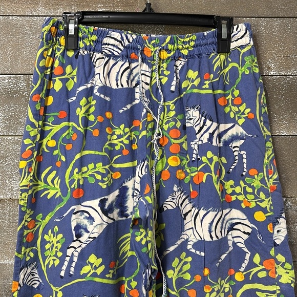 Anthropologie Olivia Wendel Zebra tropical pant size M - Picture 4 of 11